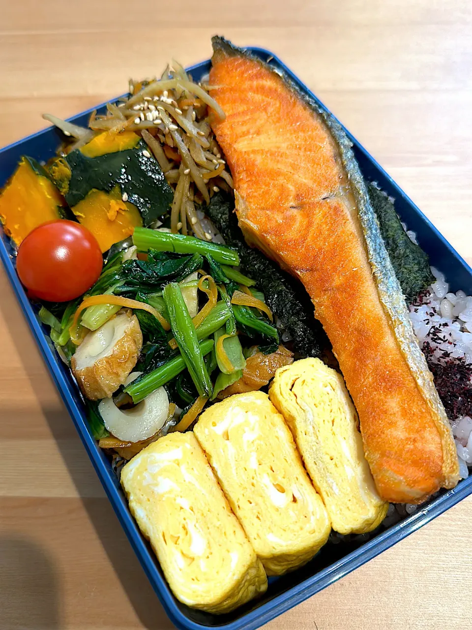 お弁当|メガネおばさんさん