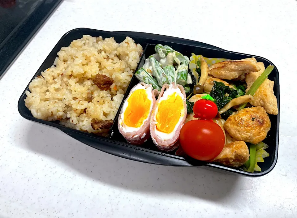 Snapdishの料理写真:3/14 旦那弁当⁂鶏胸肉の塩麹漬け弁当|ゆさん