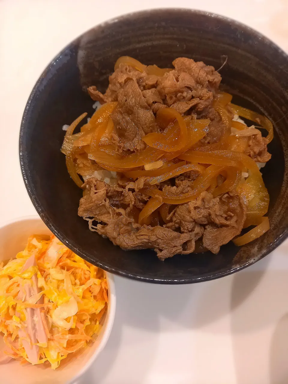 牛丼　春キャベツのコールスロー|🍏りんご🍎さん