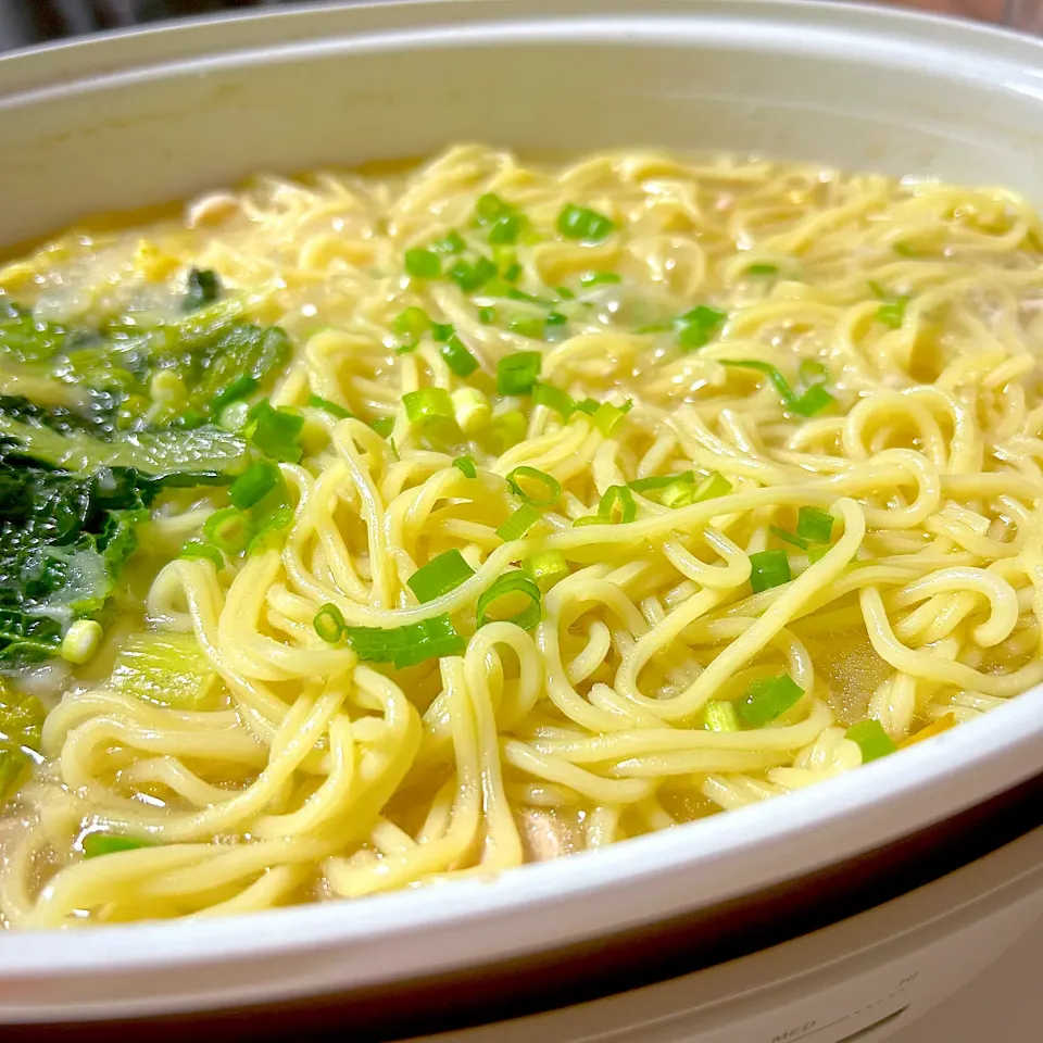 みぞれ鍋の〆ラーメン|はるち- ̗̀ ☺︎  ̖́-さん