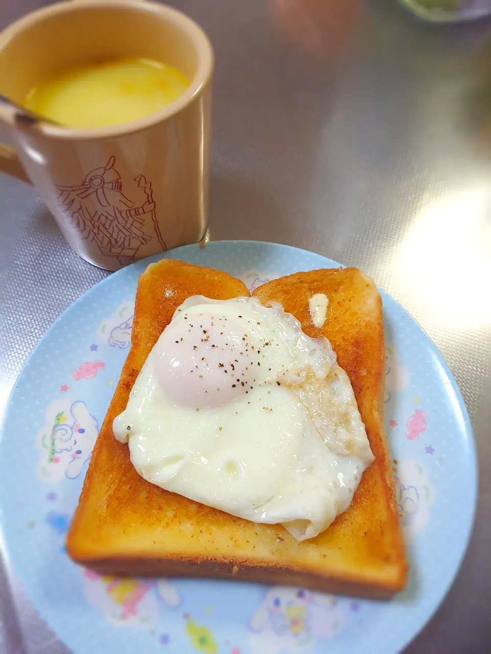 朝ごはん🍞🍳❤|まなみさん