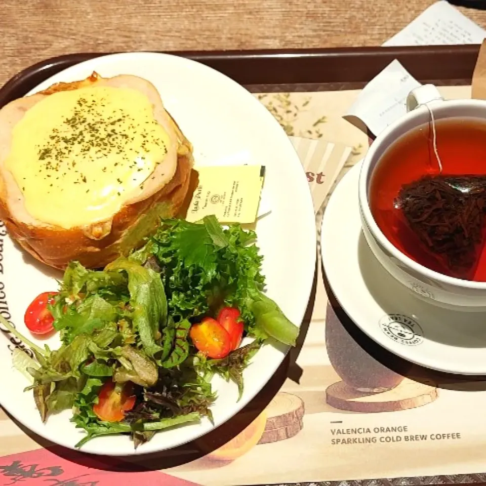 Morning breakfast
- Earl Grey Tea|simatasepetさん