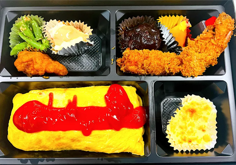 Snapdishの料理写真:青山からす亭洋食弁当|Food is lifeさん