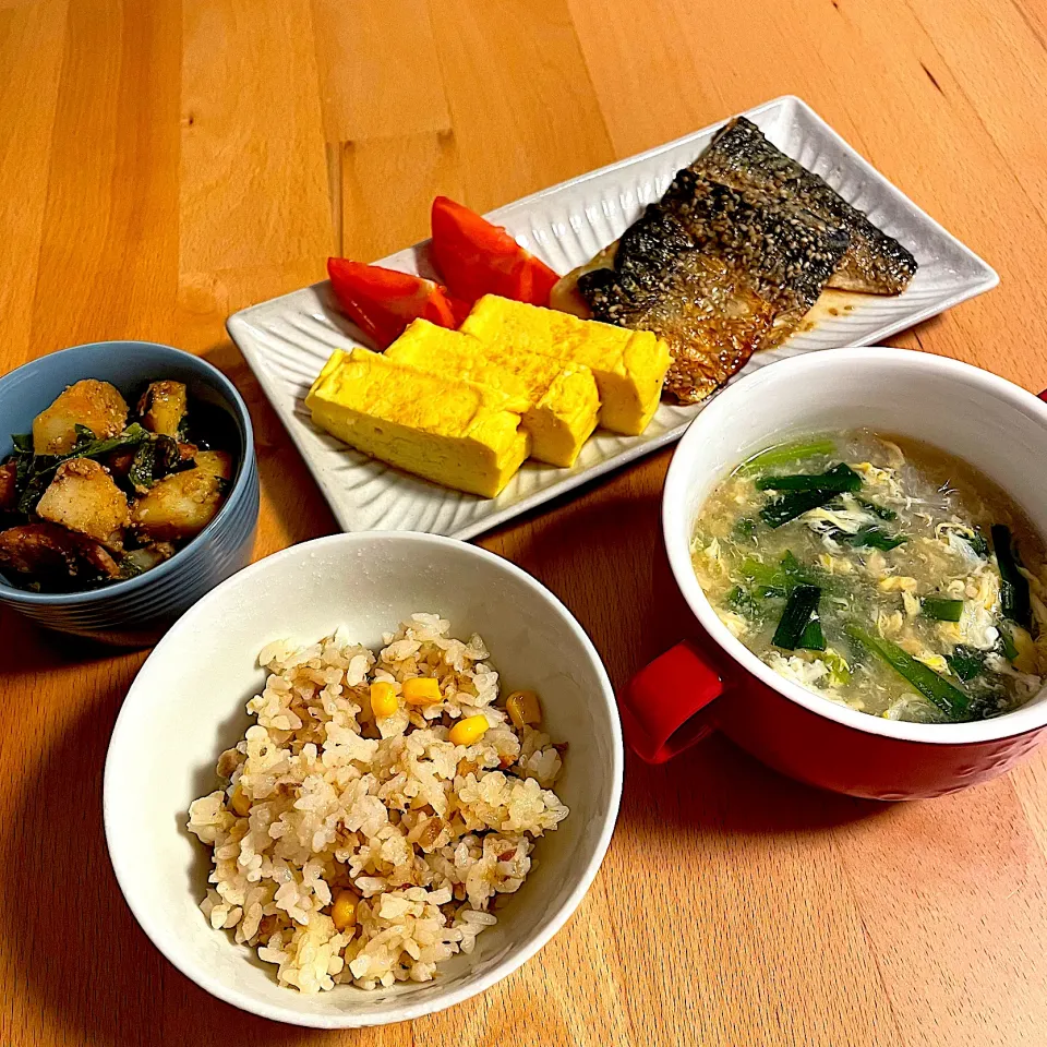 Snapdishの料理写真:🍳たまごいっぱいご飯🍽️|MACO⭐︎さん