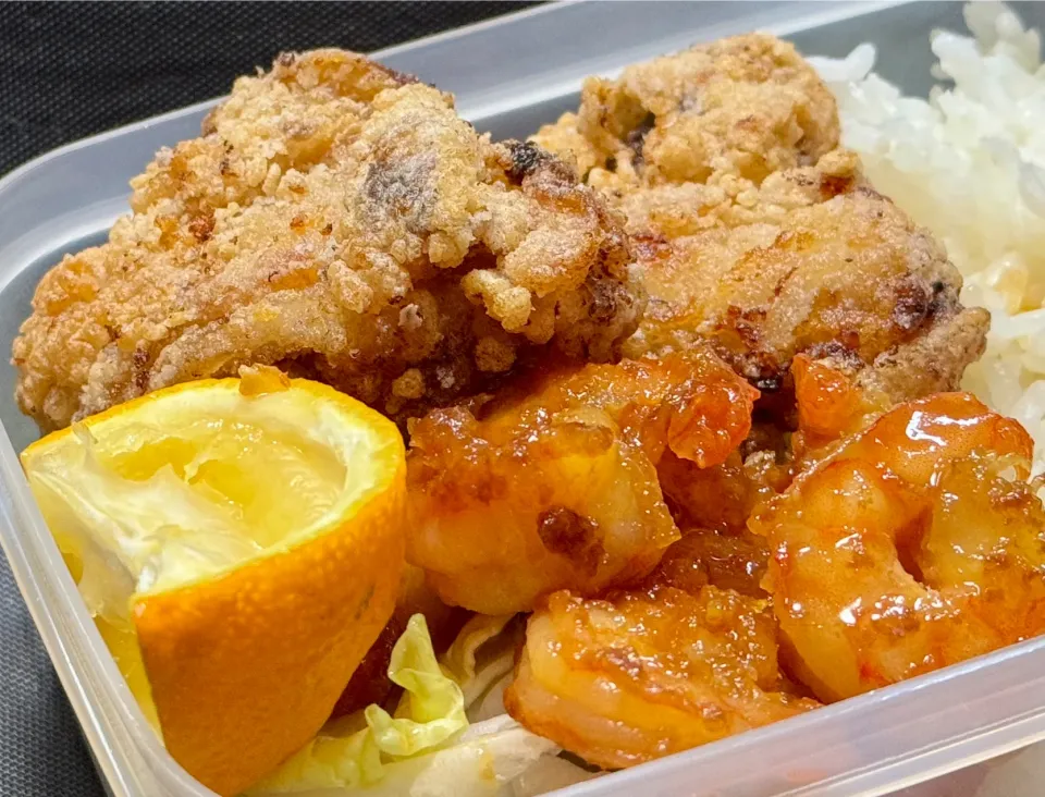 おかわりの声が止まらない！ゆず味唐揚げ弁当！子供完食すること間違いなし！お弁当に困ったらこれ！|テリチョモさん