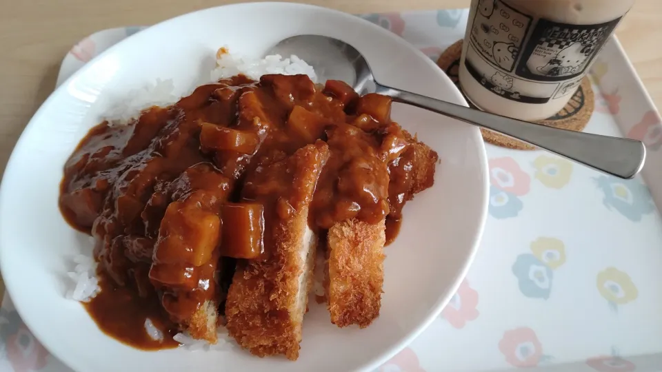 チキンカツカレーライス|しまだ ちえこさん