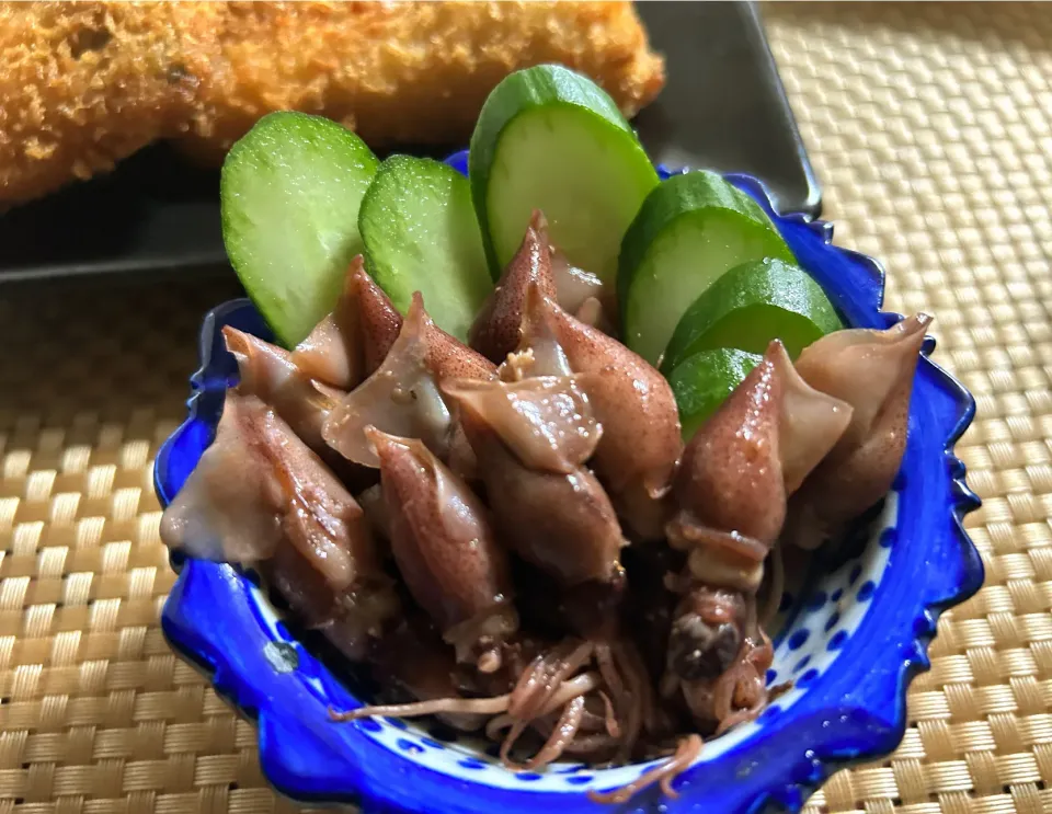 Snapdishの料理写真:パパ氏さんの料理 ホタルイカの簡単で美味しい食べ方　いつも酢味噌やわさび醤油の方　是非お試しを|Qさん