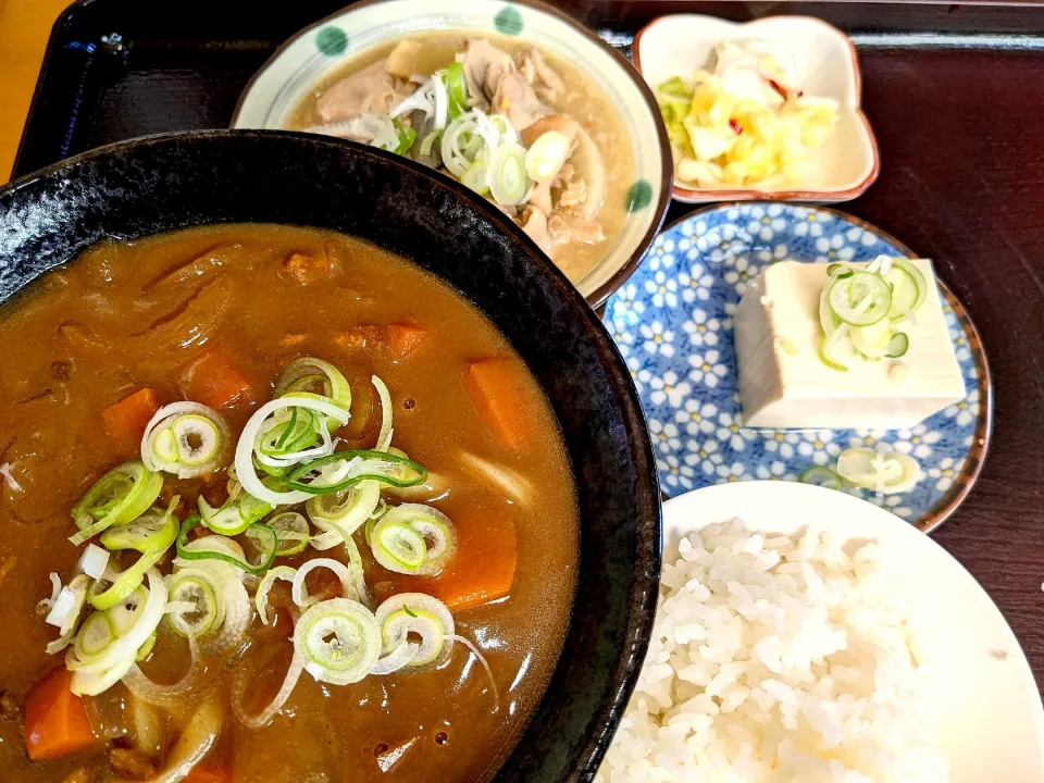 カレーうどん、もつ煮|nobさん