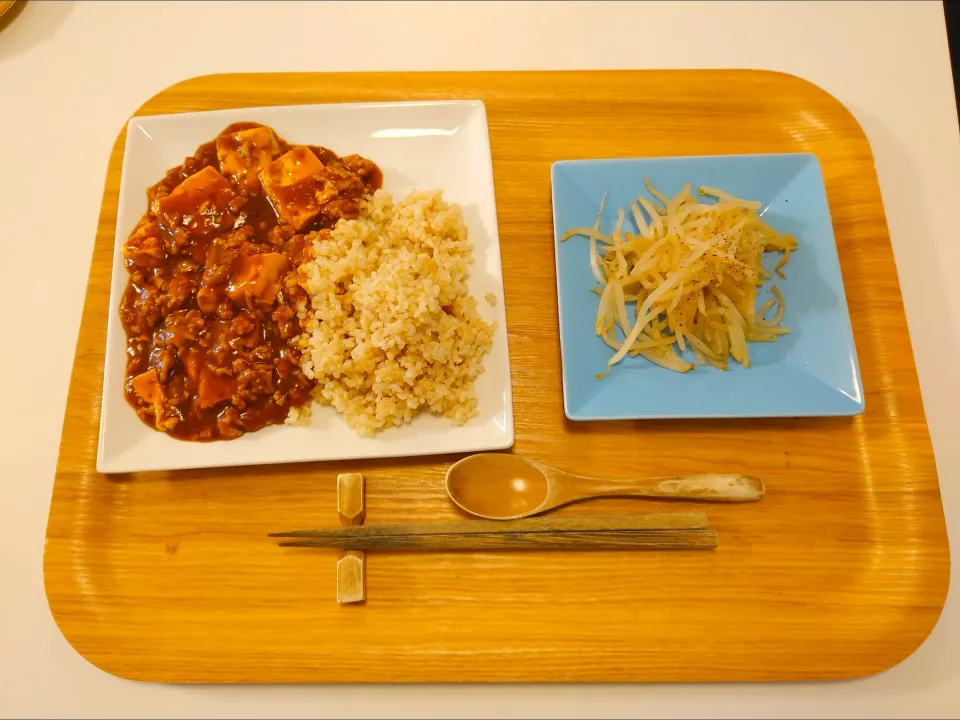 今日の夕食　麻婆丼、もやしナムル|pinknari🐰🌈さん