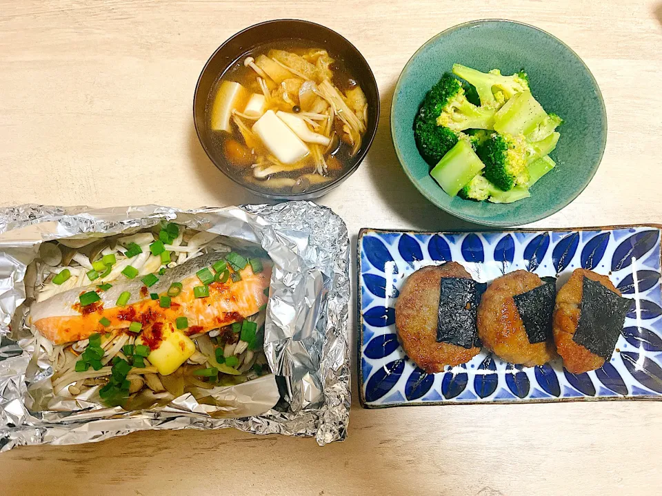 鮭のホイル焼きとれんこんもち|りーこさん