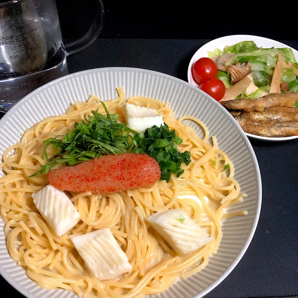 Snapdishの料理写真:20:28 大葉と葱のせ明太いかパスタ|へれ子さん