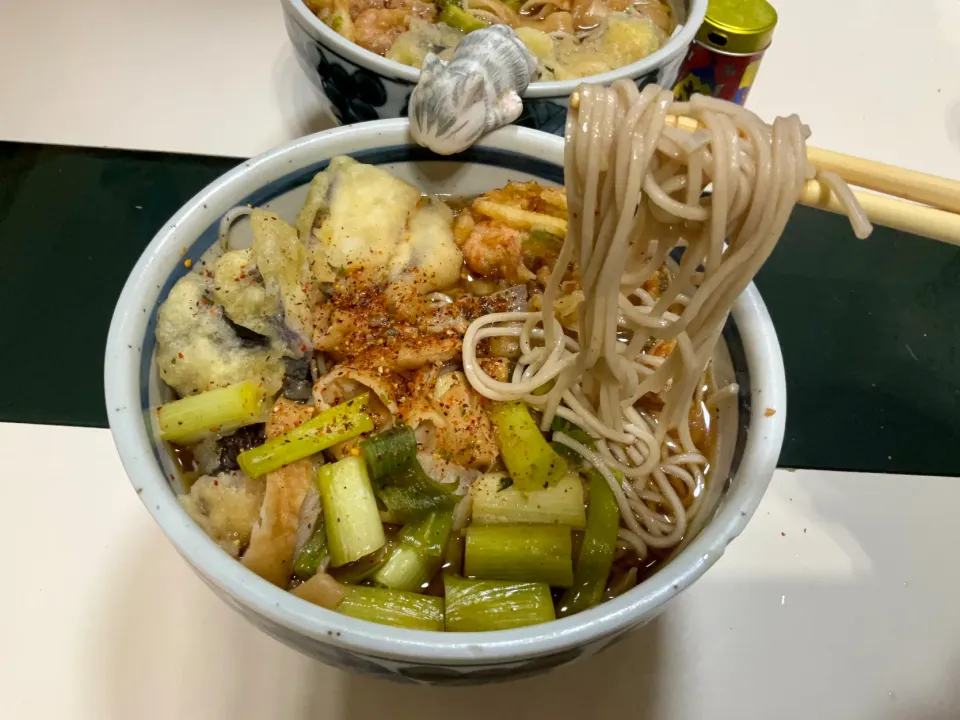 Snapdishの料理写真:茄子天とかき揚げのお蕎麦|Takeshi  Nagakiさん