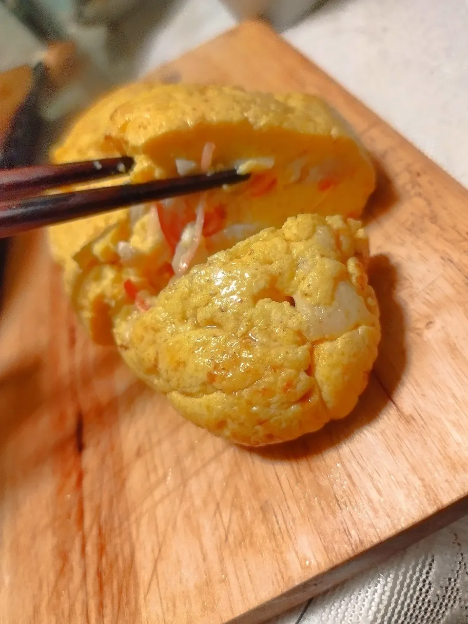 豆腐で作る出汁巻き玉子

宅飲みで作りました😊みんな大好き出汁巻き玉子。

豆腐を入れてよりヘルシーに!!|スナックるみさん