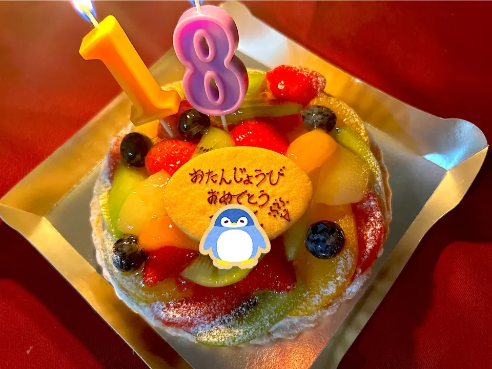 お誕生日ケーキ🎂✨|こずりんさん