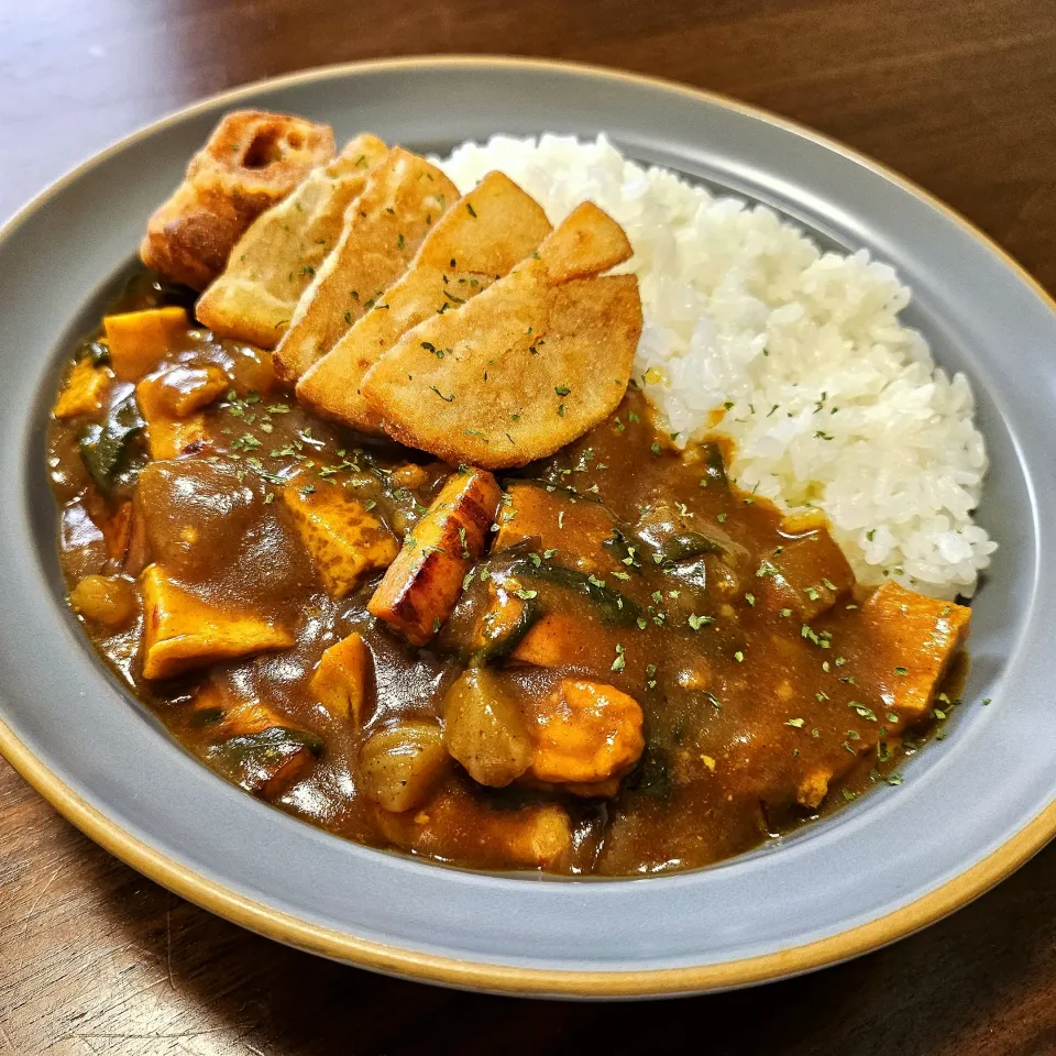 おでんカレー|にきじろうさん