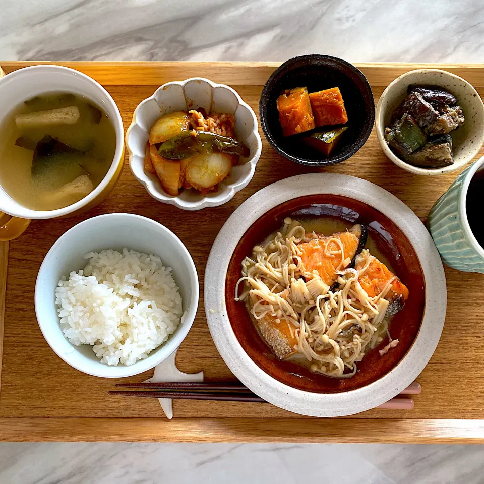 鮭とエノキのバター醤油|なつこさん