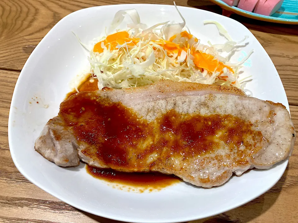 Snapdishの料理写真:トンテキ|しのぶさん