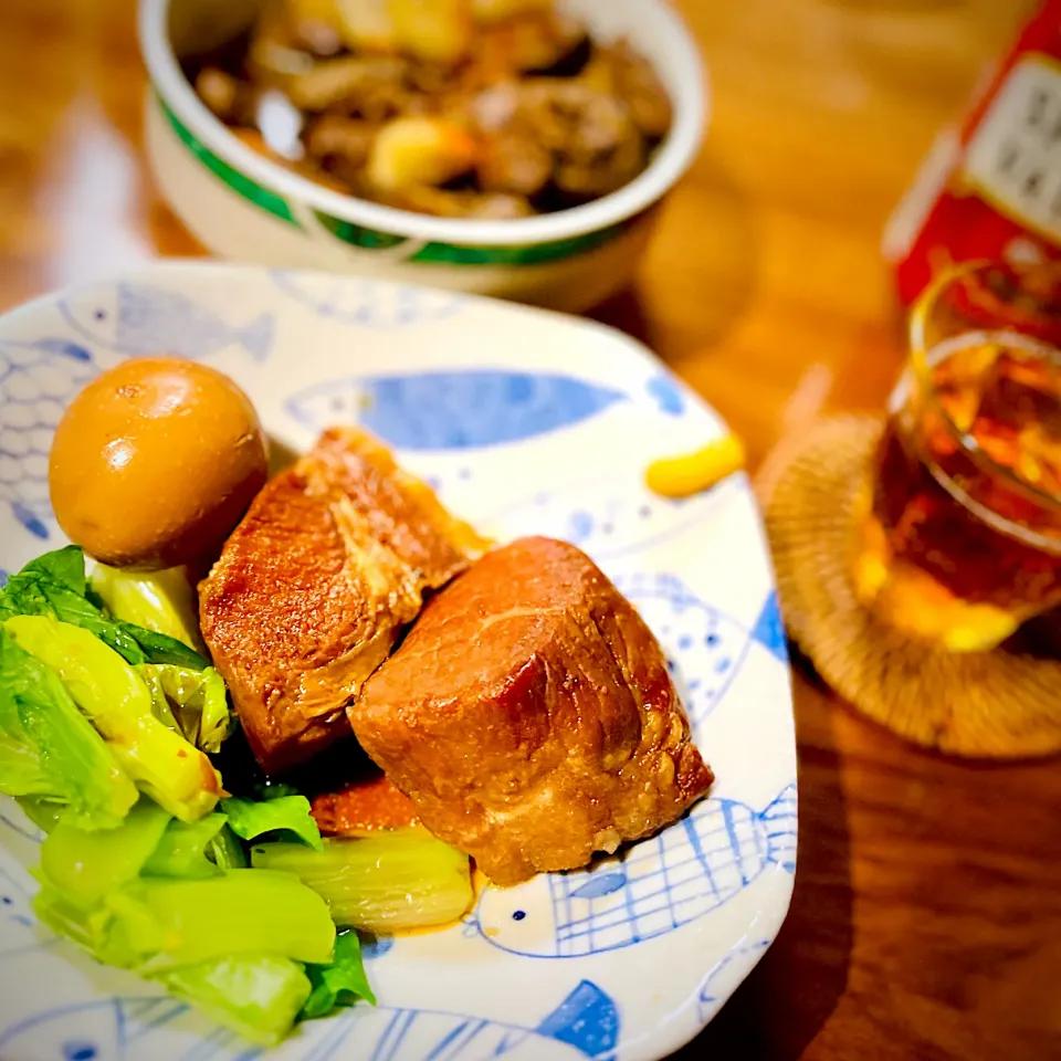 豚の角煮と鶏レバーの甘辛煮|アッコちゃん✨さん