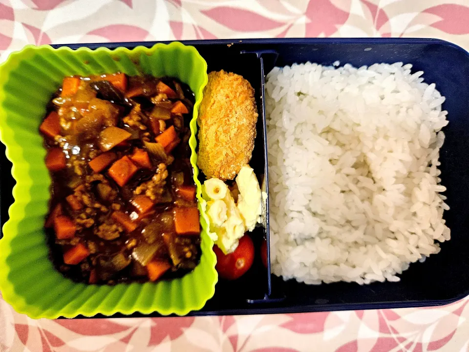 キーマカレーライス❤️旦那さんお弁当❤️|かおるcitronさん