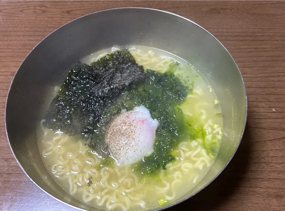 塩ラーメン温泉たまご・あおさのり|Morito Kamiyaさん