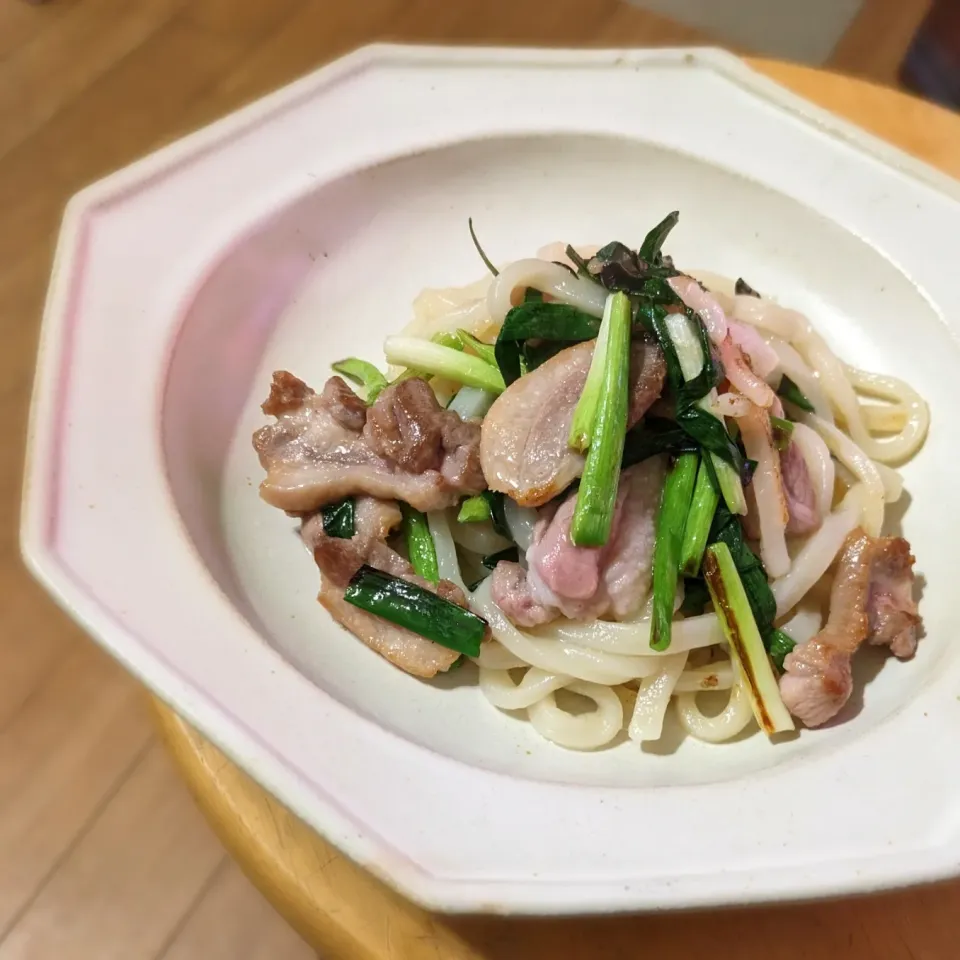 Snapdishの料理写真:京鴨と葱の炒めつけうどん|mi_neneco♪さん