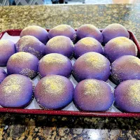 Snapdishの料理写真:Ube cheese pandesal|jenny belcherさん