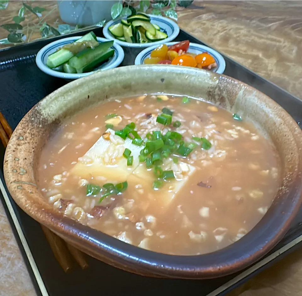 餅入り、ナッツとルイボス茶のお粥|くまちゃんさん