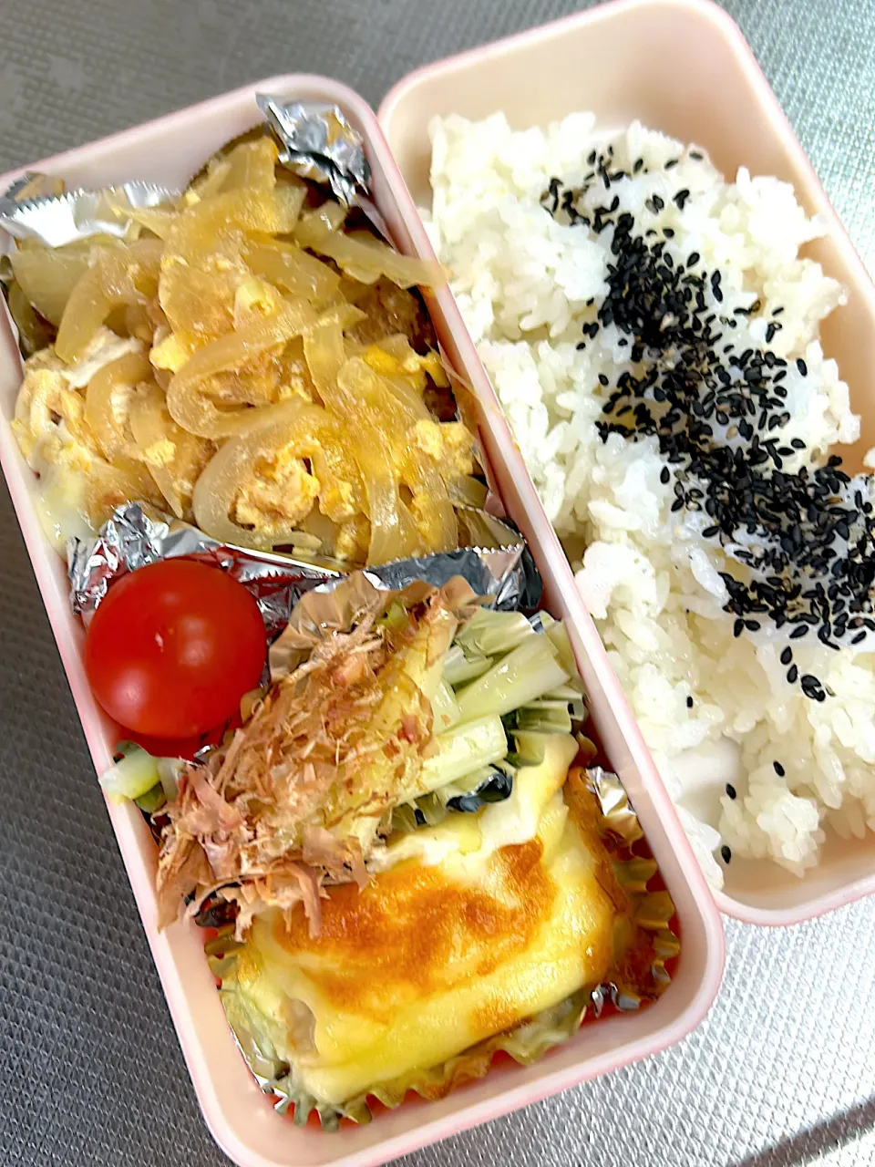 チキンカツとじ弁当|ぱんださん