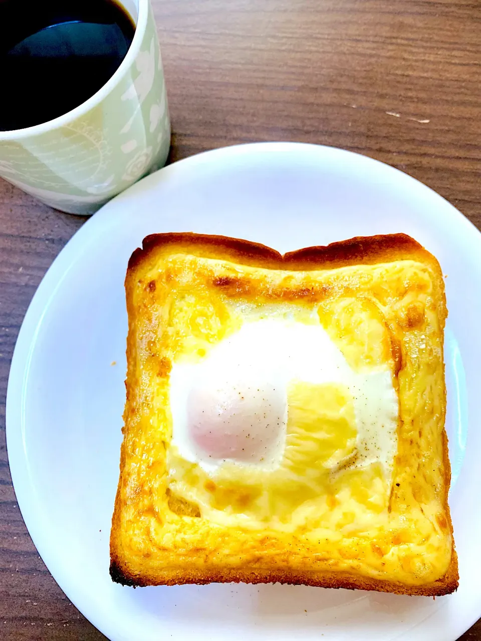 朝ごパン🍞☕️|とっしぃさん