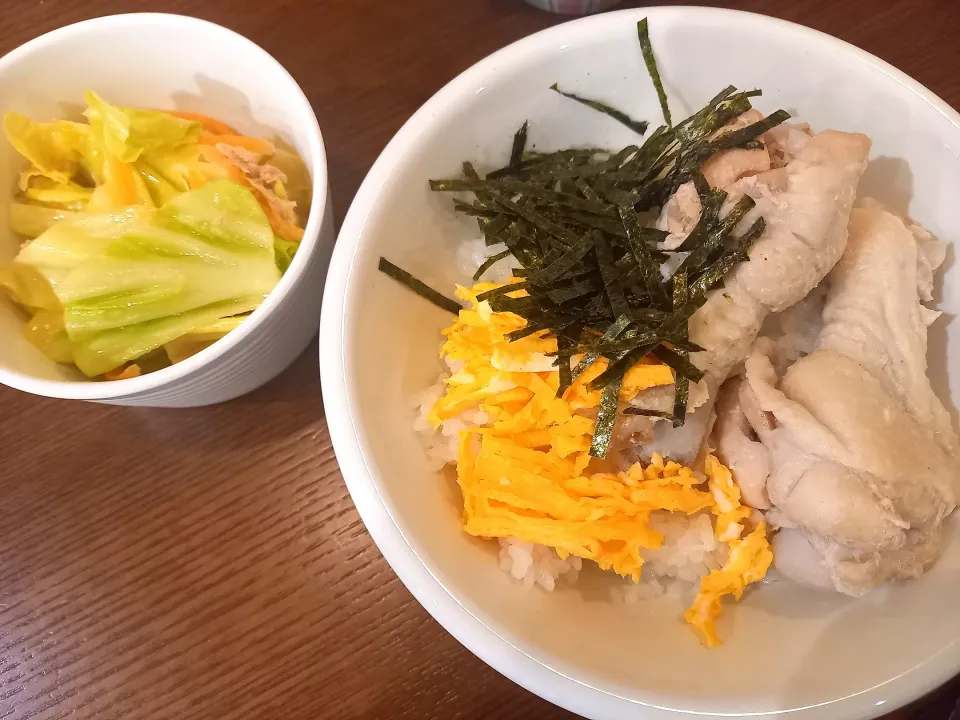 手羽元で鶏飯風　キャベツツナナムル|🍏りんご🍎さん