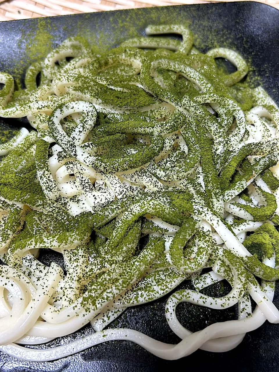 Snapdishの料理写真:抹茶粉末うどん|ひらけごま@たかさん