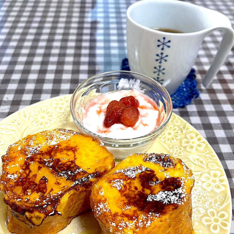 Snapdishの料理写真:🍓朝食🍞|AquaRikoさん