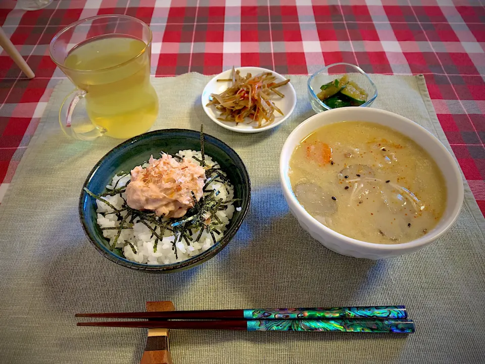 2024/3/20 朝ご飯🍚|ひーちゃんさん