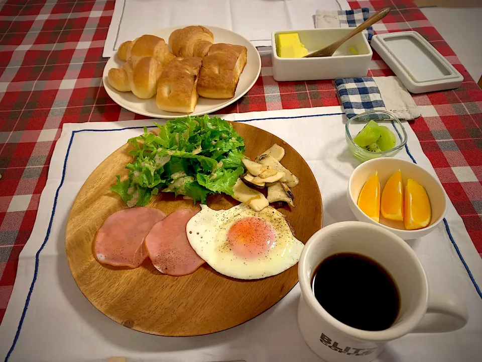 2024/3/23 朝ご飯🍞|ひーちゃんさん