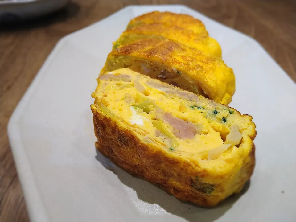 餃子風味の卵焼き|古尾谷りかこさん