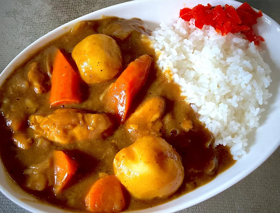 チキンのゴロゴロ野菜カレー🍛|satoruさん