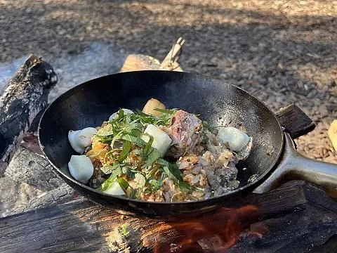 鯖缶まるごとゴロっとキムチ炒飯|ヤマサ醤油公式アカウントさん