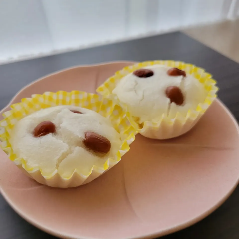 酒まんじゅう風米粉蒸しパン

米粉と甘酒で蒸しパン再チャレンジ|みるくここあさん