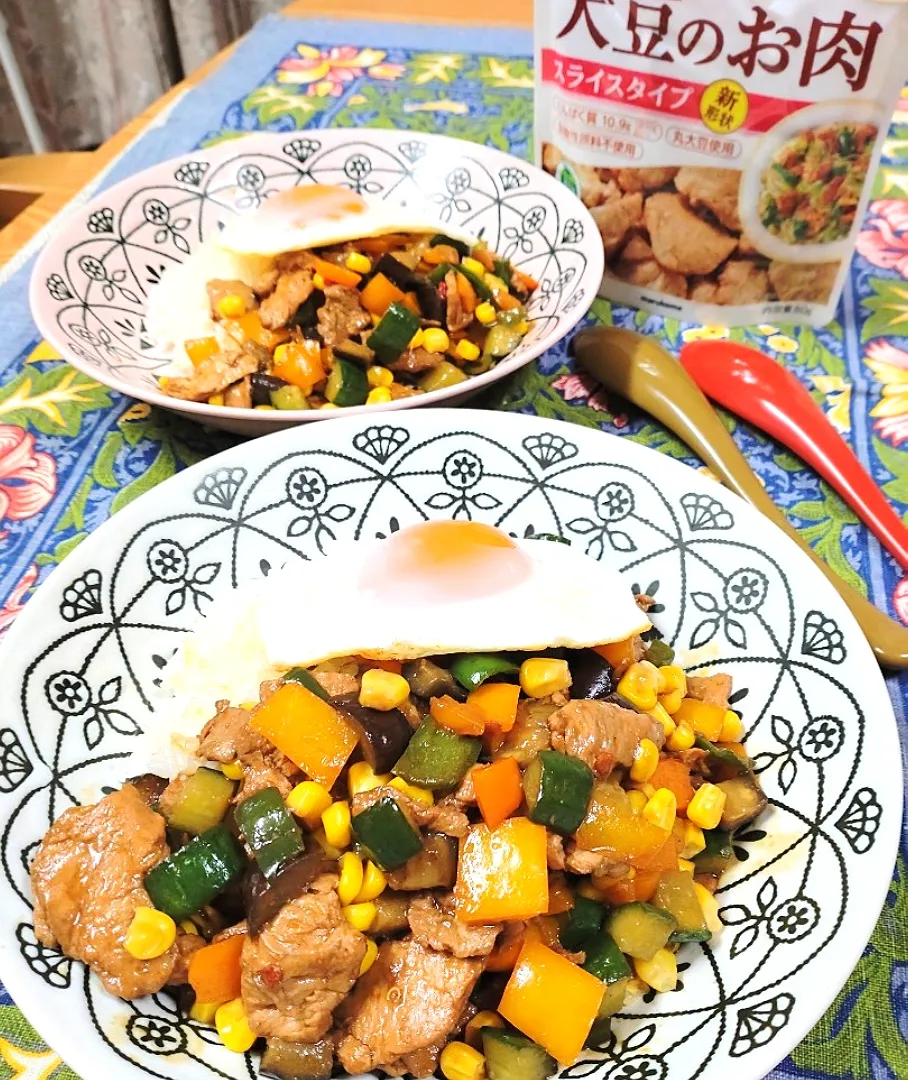 大豆のお肉で野菜たっぷり！！カレー風味のガパオライス|cherry🍒さん