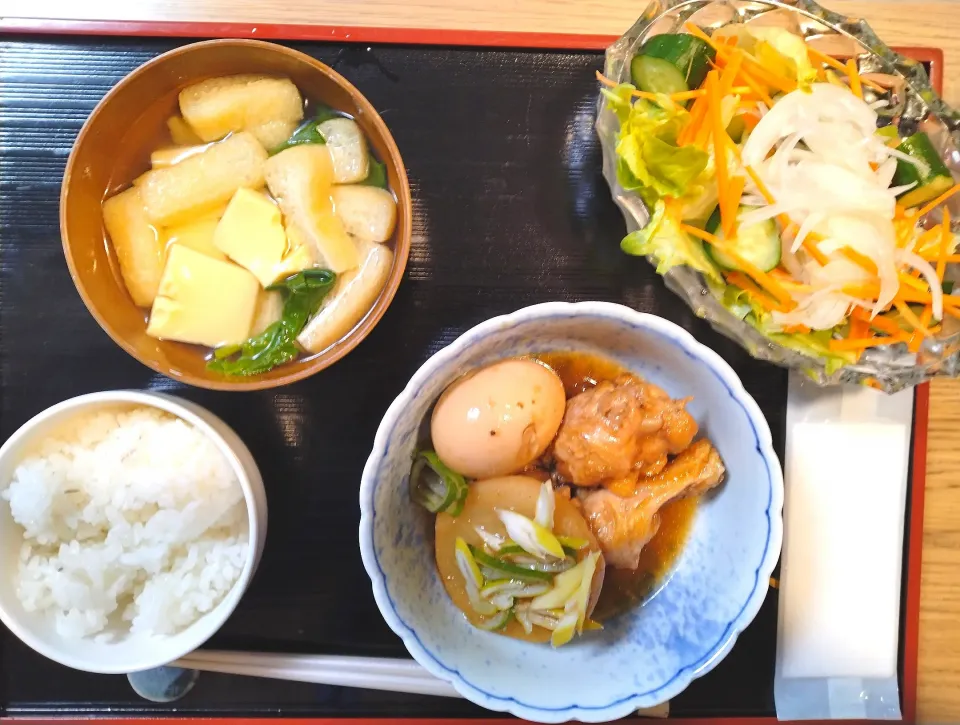 Snapdishの料理写真:玉子豆腐のお吸い物
手羽元の甘煮|さゆさん