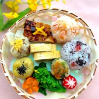 Snapdishの料理写真:春爛漫♪竹かご花見弁当|carlさん