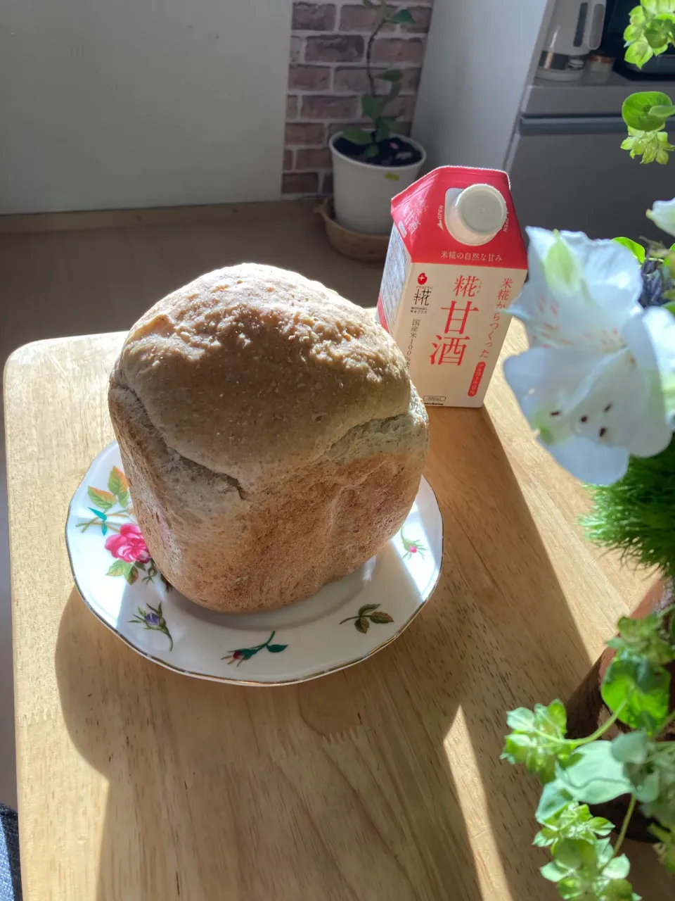 甘酒ライ麦食パン🍞|さくたえさん