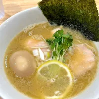 Snapdishの料理写真:鶏そば  やひろ屋|たさん