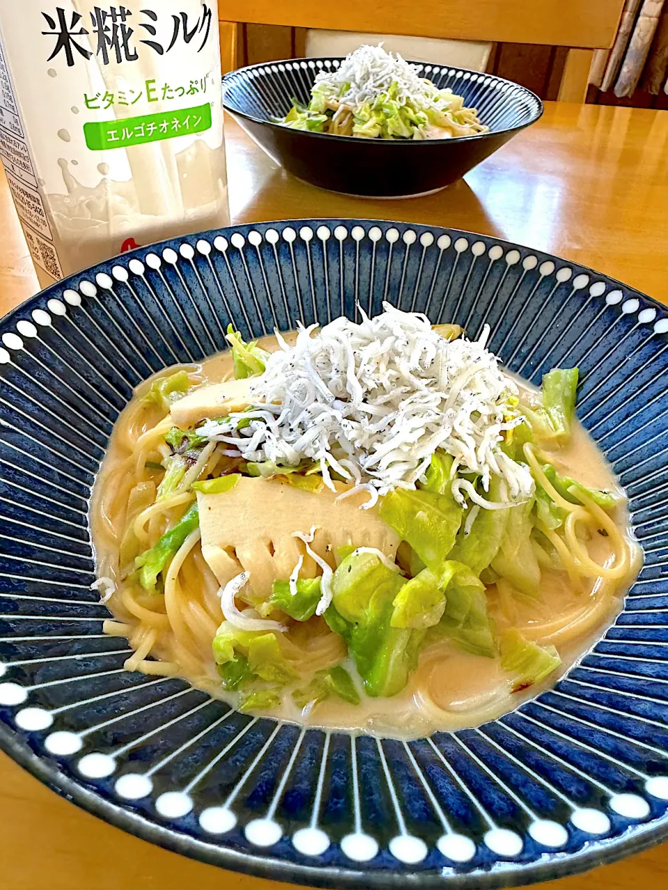 しらすをたっぷり乗せて✨春キャベツとタケノコのミルクスープパスタ|さらっと🍀さん