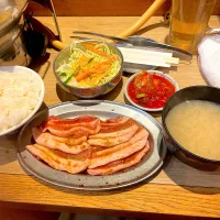 Snapdishの料理写真:焼肉ランチ|izumiさん