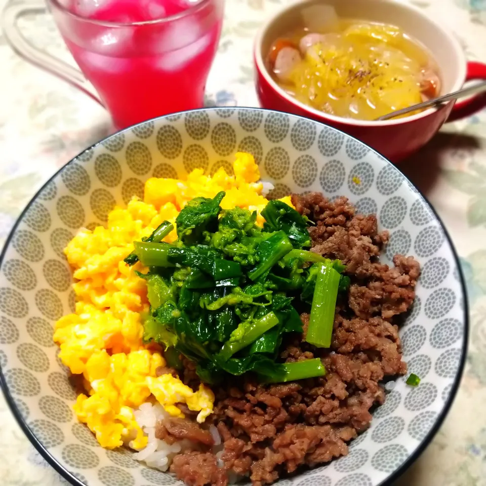 菜の花の三色丼|うたかた。さん