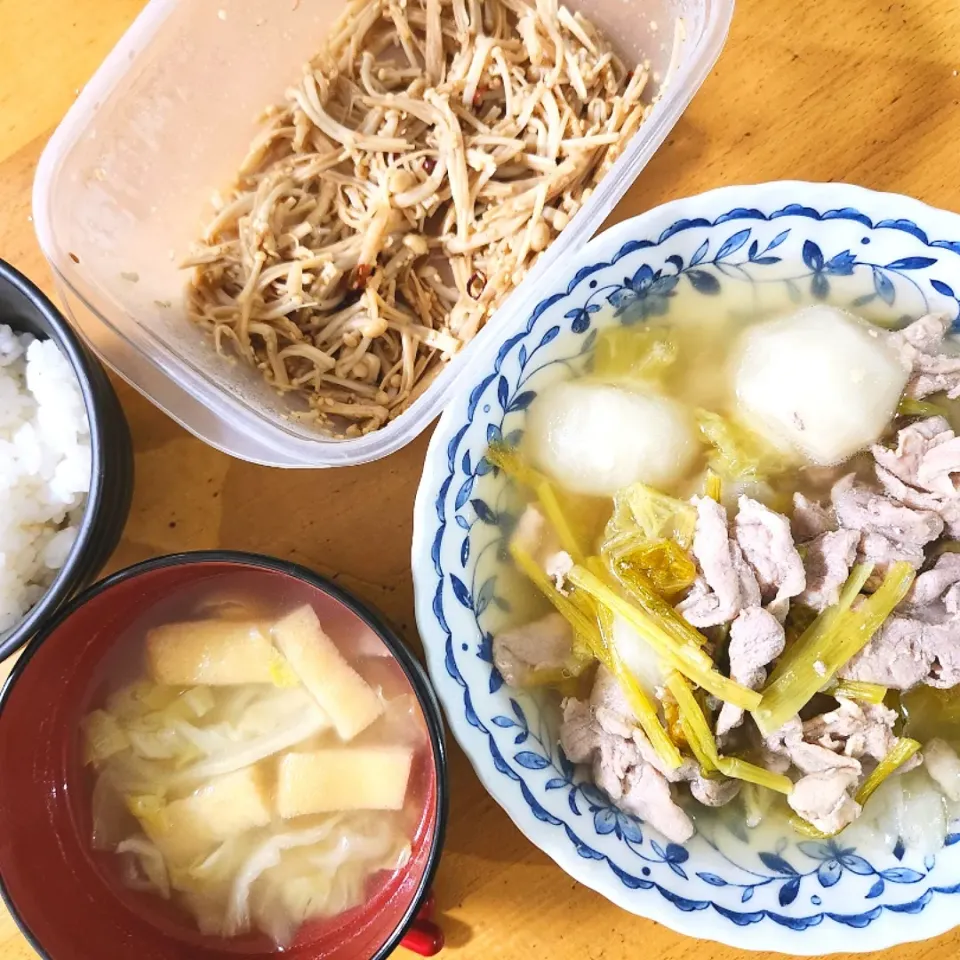 かぶと豚肉の白だし煮、えのきのナムル|さきさん