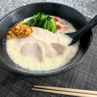 Snapdishの料理写真:一風堂監修！豆乳仕立ての豚骨ラーメン|AKUBI*:ஐ(●˘͈ ᵕ˘͈)さん