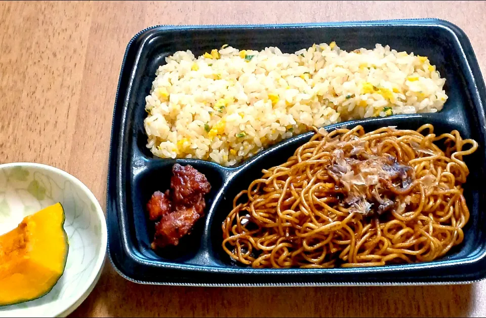 炒飯と焼きそば弁当
かぼちゃ|ナナさん