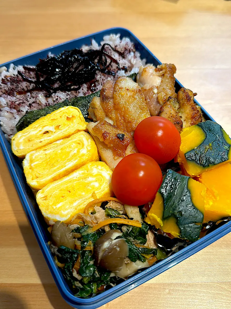 お弁当|メガネおばさんさん